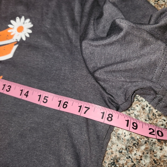 NWOT T-Shirt Bundle - Picture 6 of 11